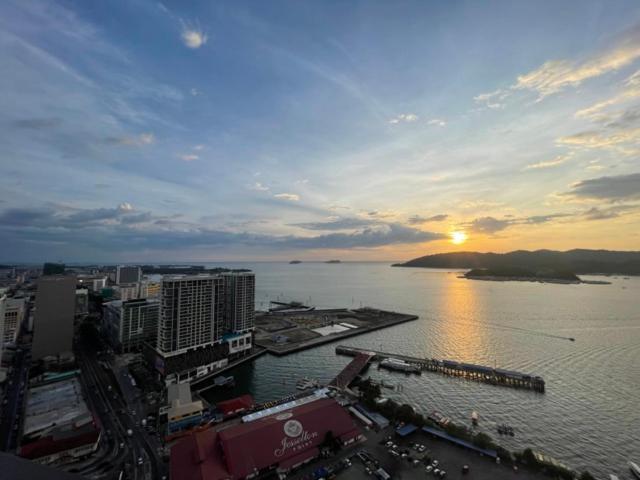 Natural Living Jesselton Quay 自然简约生活休闲居 Pangsapuri *