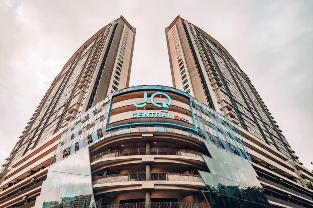 Pangsapuri Natural Living Jesselton Quay 自然简约生活休闲居 *
